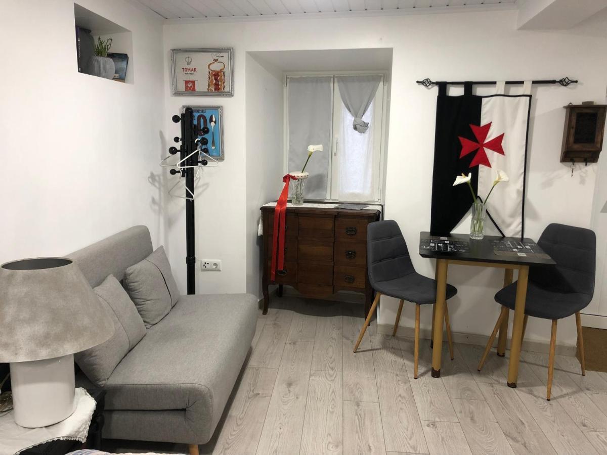 Villa Pe Do Castelo Casinha - Pet Friendly & Garage Tomar Exterior foto